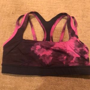 Sports bra